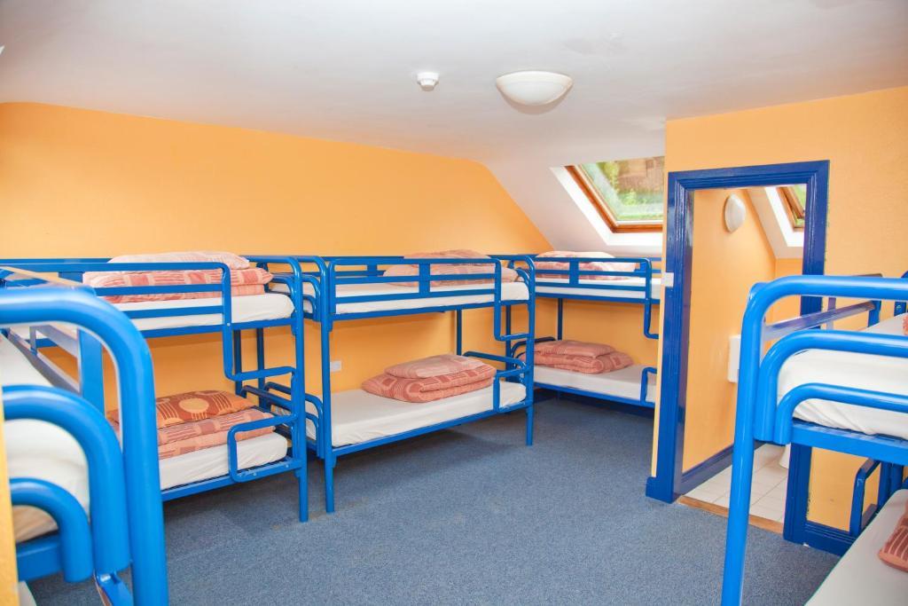 The Connemara Hostel - Sleepzone リーノーン エクステリア 写真