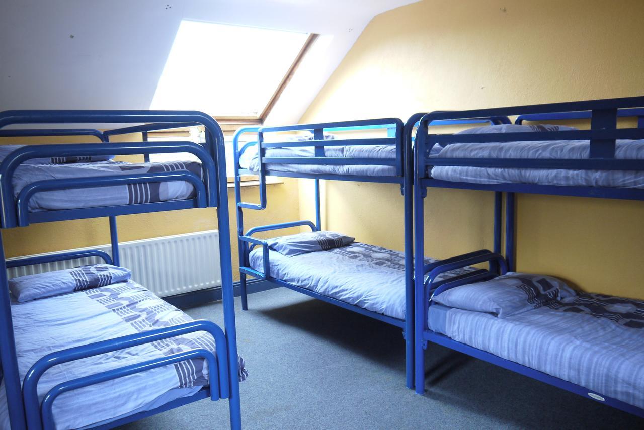 The Connemara Hostel - Sleepzone リーノーン エクステリア 写真