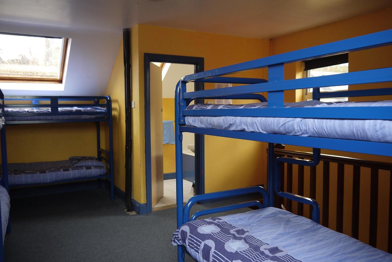 The Connemara Hostel - Sleepzone リーノーン エクステリア 写真
