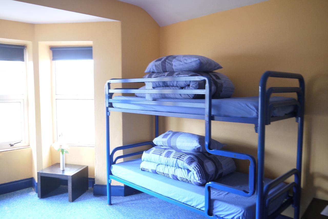 The Connemara Hostel - Sleepzone リーノーン エクステリア 写真